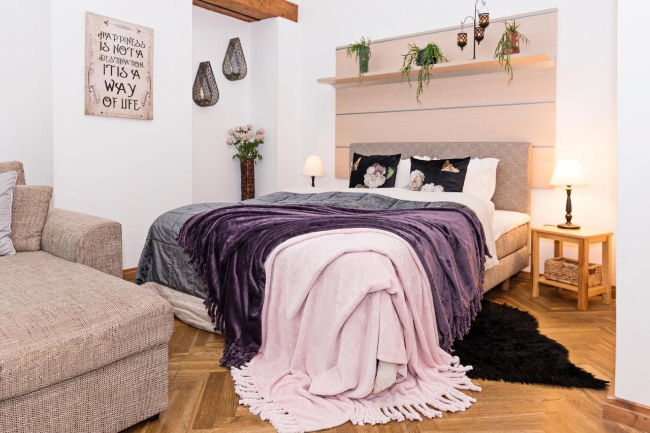 Oldhouse Apartments - Tallinn Old Town Zewnętrze zdjęcie