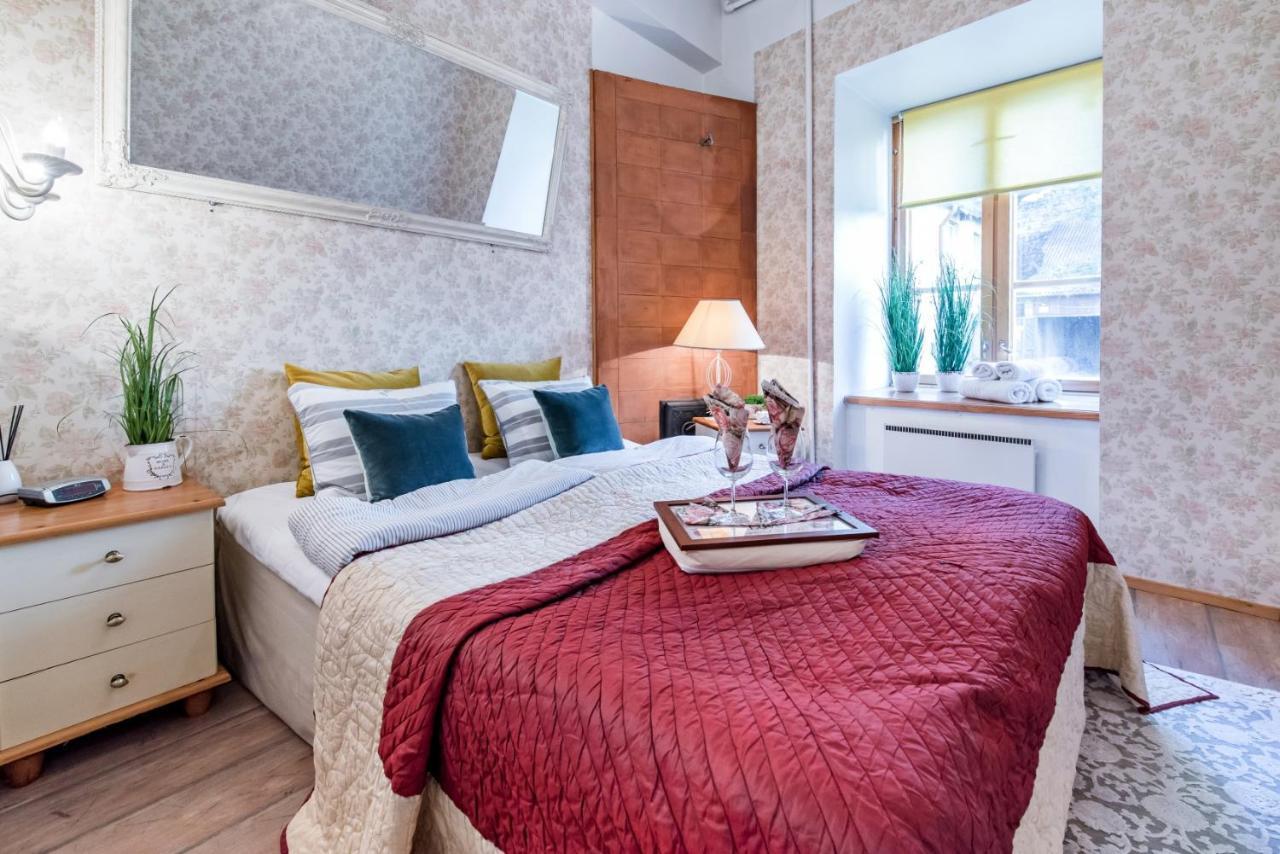 Oldhouse Apartments - Tallinn Old Town Zewnętrze zdjęcie